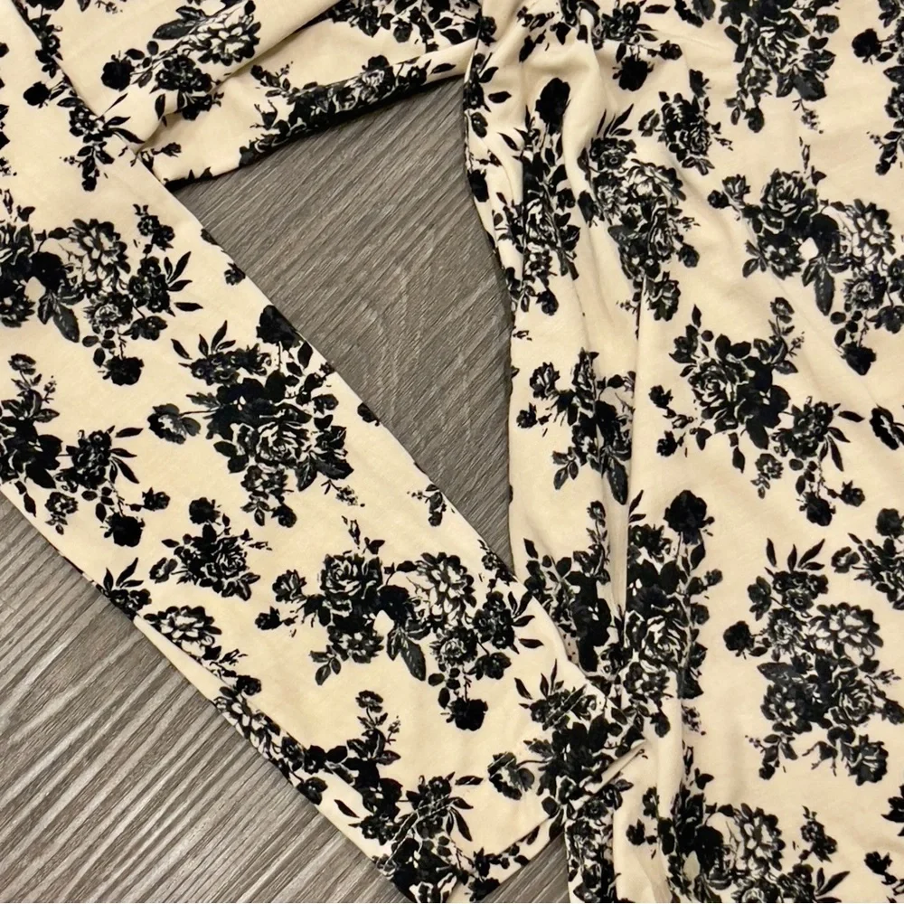 Free People Imtimately Floral Turnt Bodysuit in Ecru Combo Medium - Picture 15 of 16